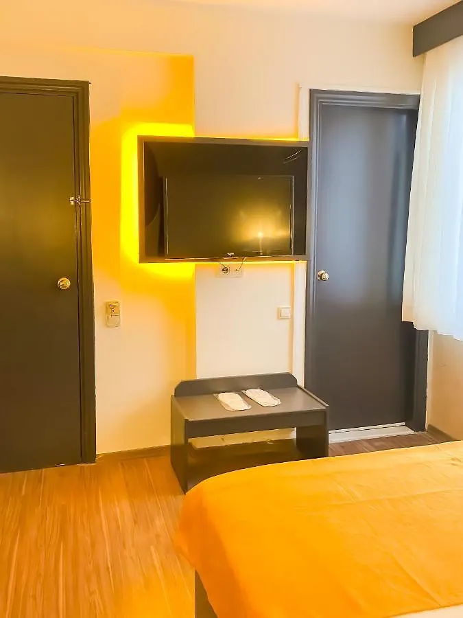Hotel Gueleryuez 2 Αττάλεια