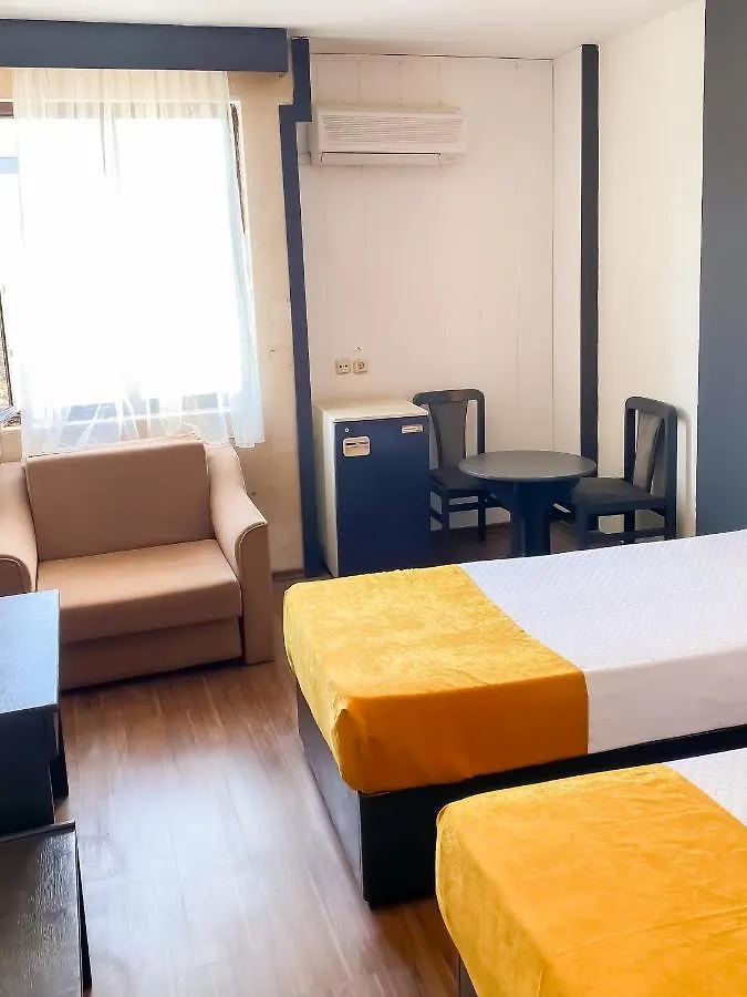 Hotel Gueleryuez 2 Antalya