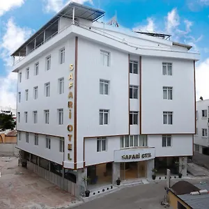 Safari Hotel