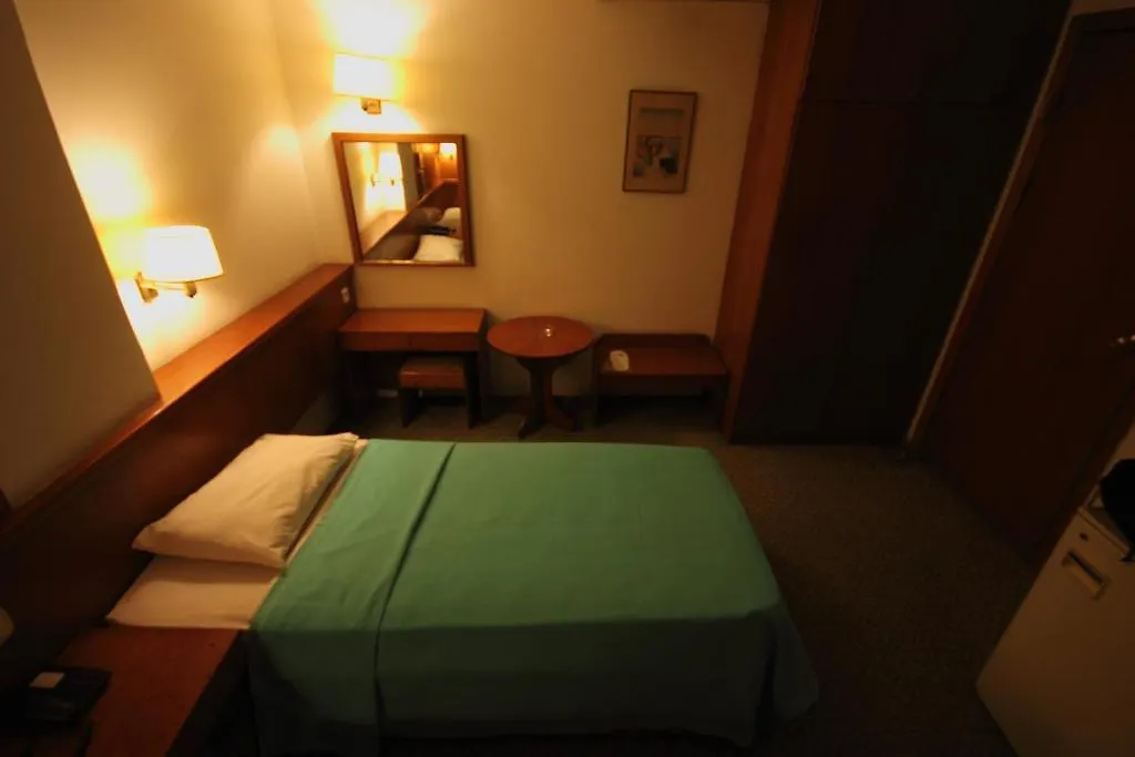 Hotel Gueleryuez 2 Antalya