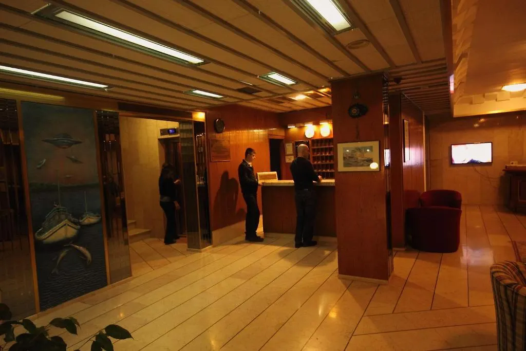 Hotel Gueleryuez 2 أنطاليا 2*,  تركيا