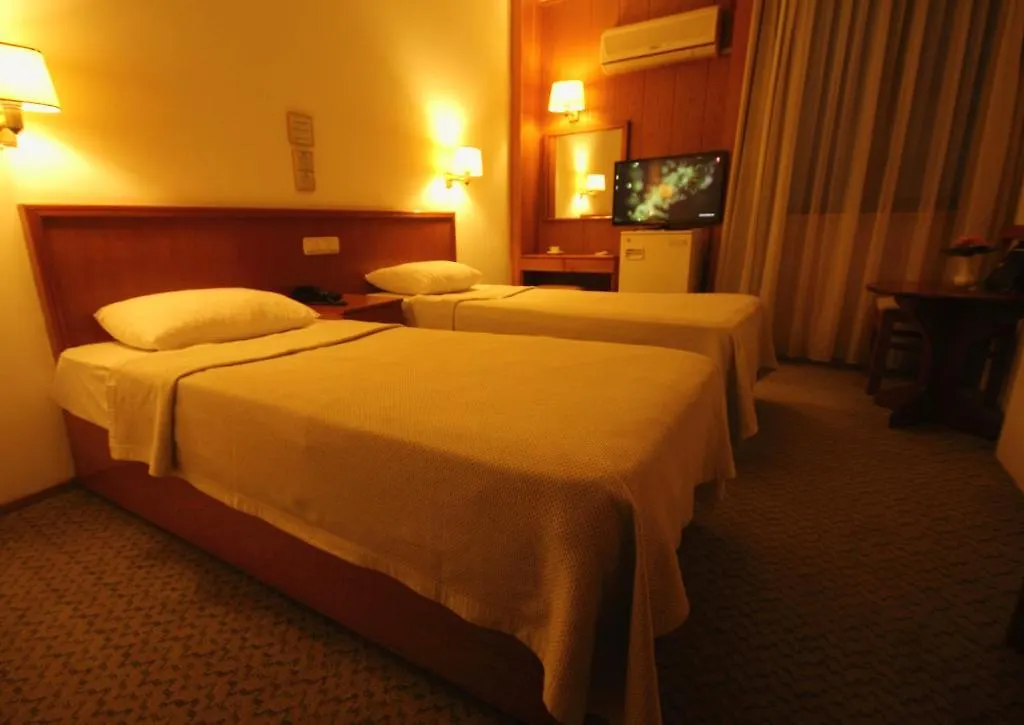 Hotel Gueleryuez 2 أنطاليا 2*,  تركيا